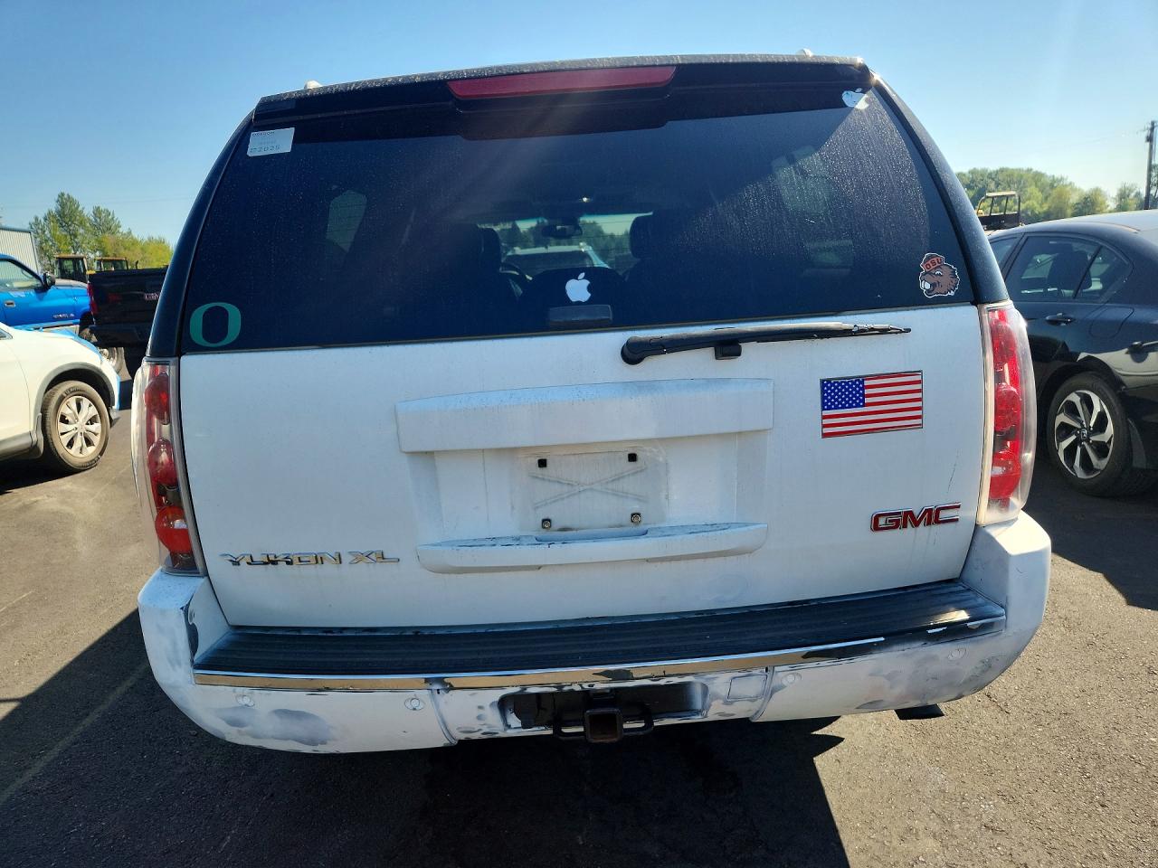 2008 Gmc Yukon Xl Denali White vin: 1GKFK66888J214636