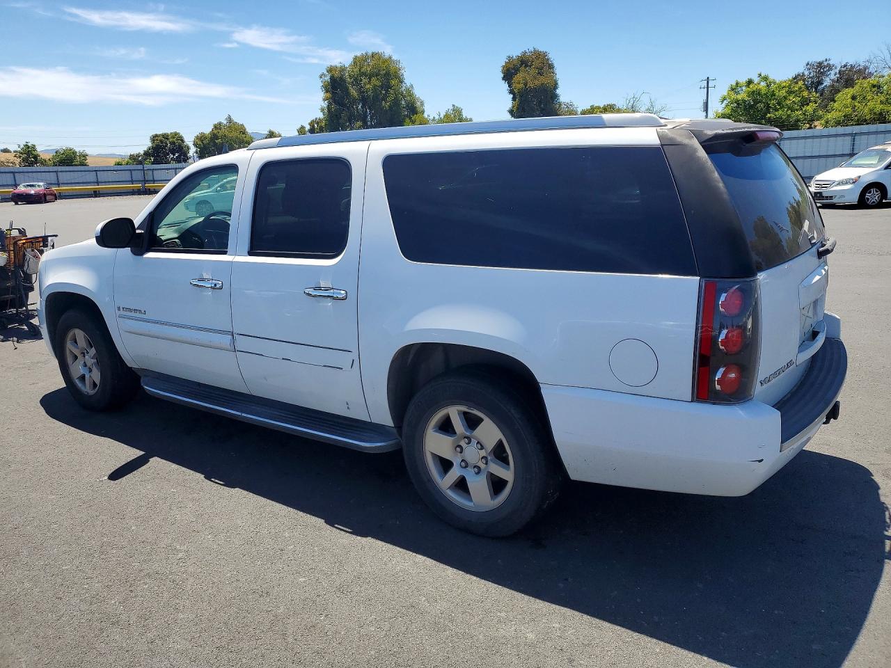 2007 Gmc Yukon Xl Denali White vin: 1GKFK66897J359330