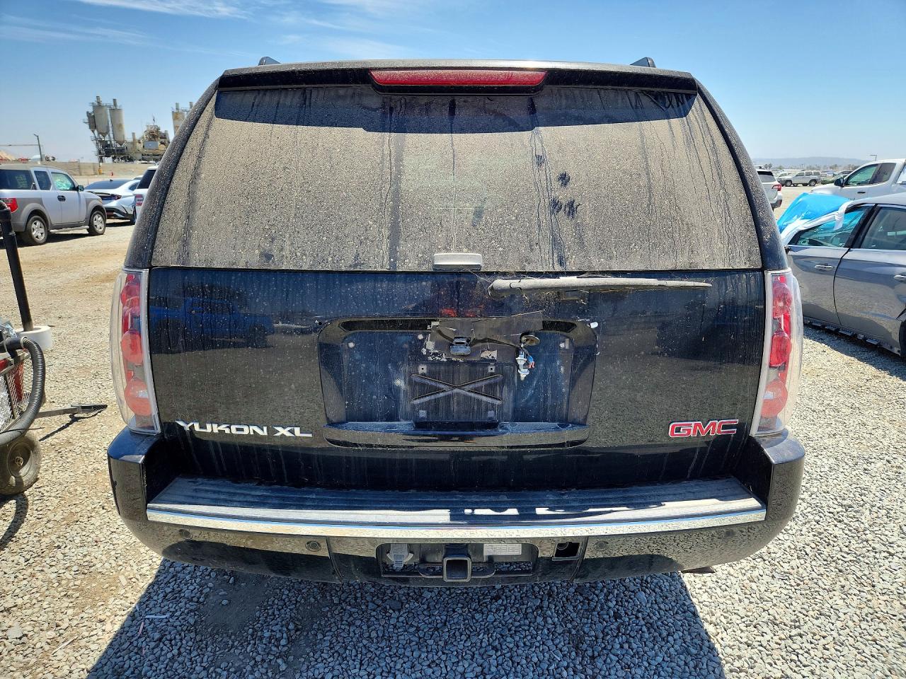 2007 Gmc Yukon Xl Denali Black vin: 1GKFK668X7J166362