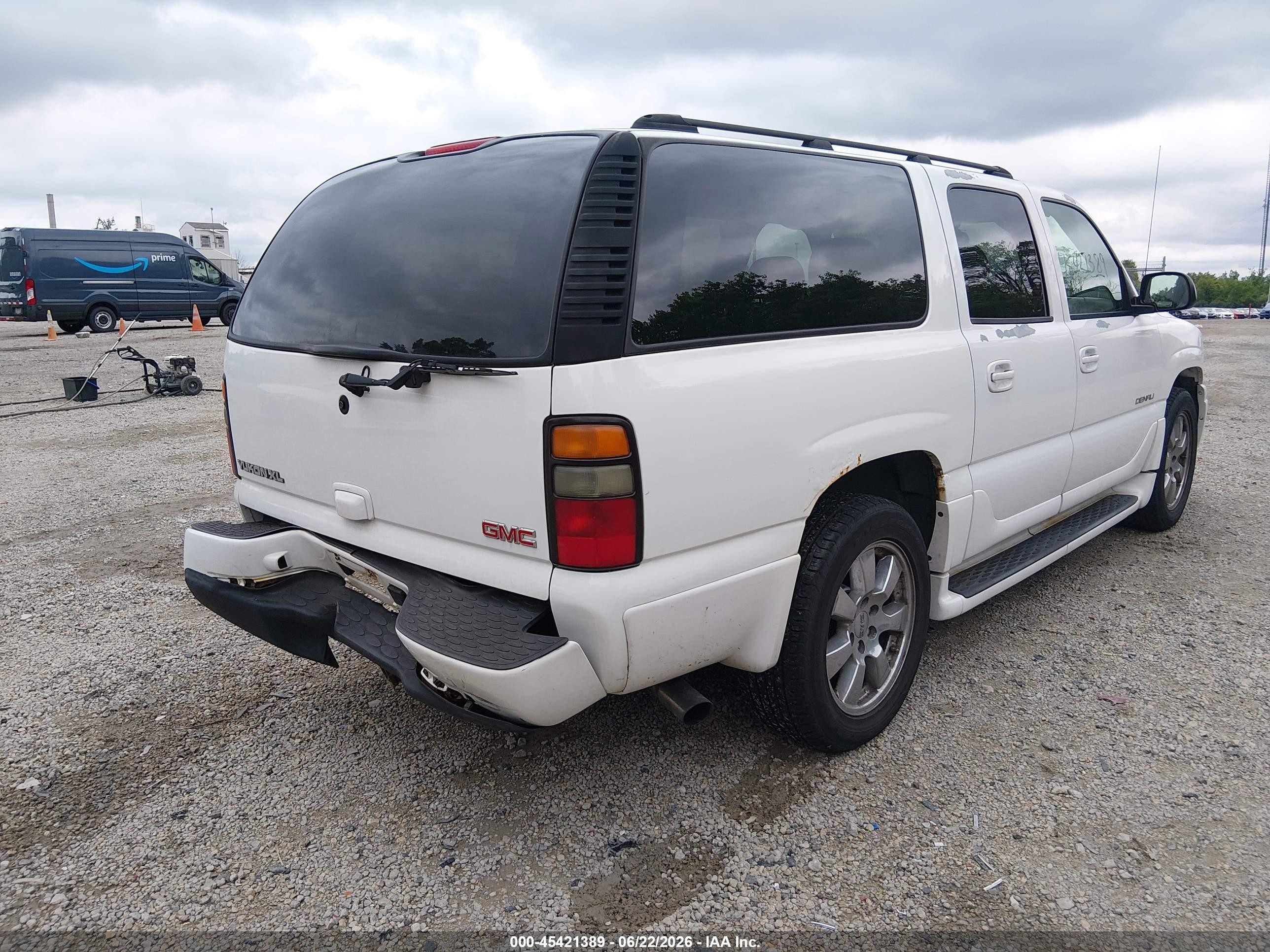 2005 Gmc Yukon Xl 1500 Denali White vin: 1GKFK66U05J190891