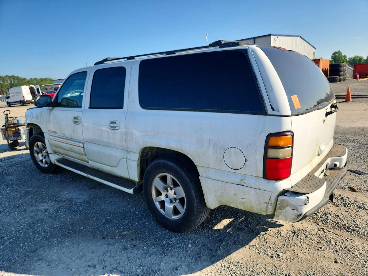 2005 Gmc Yukon Xl Denali White vin: 1GKFK66U05J204451