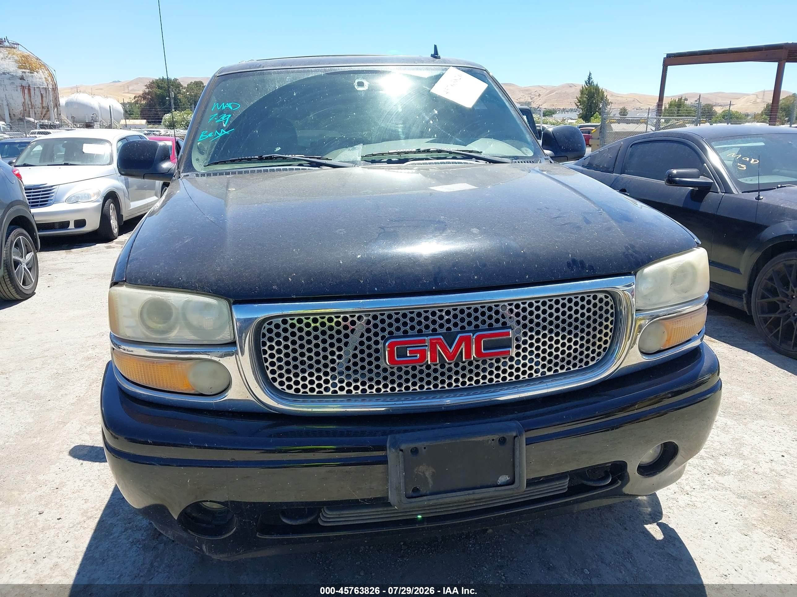 2006 Gmc Yukon Xl 1500 Denali Черный vin: 1GKFK66U16J136100
