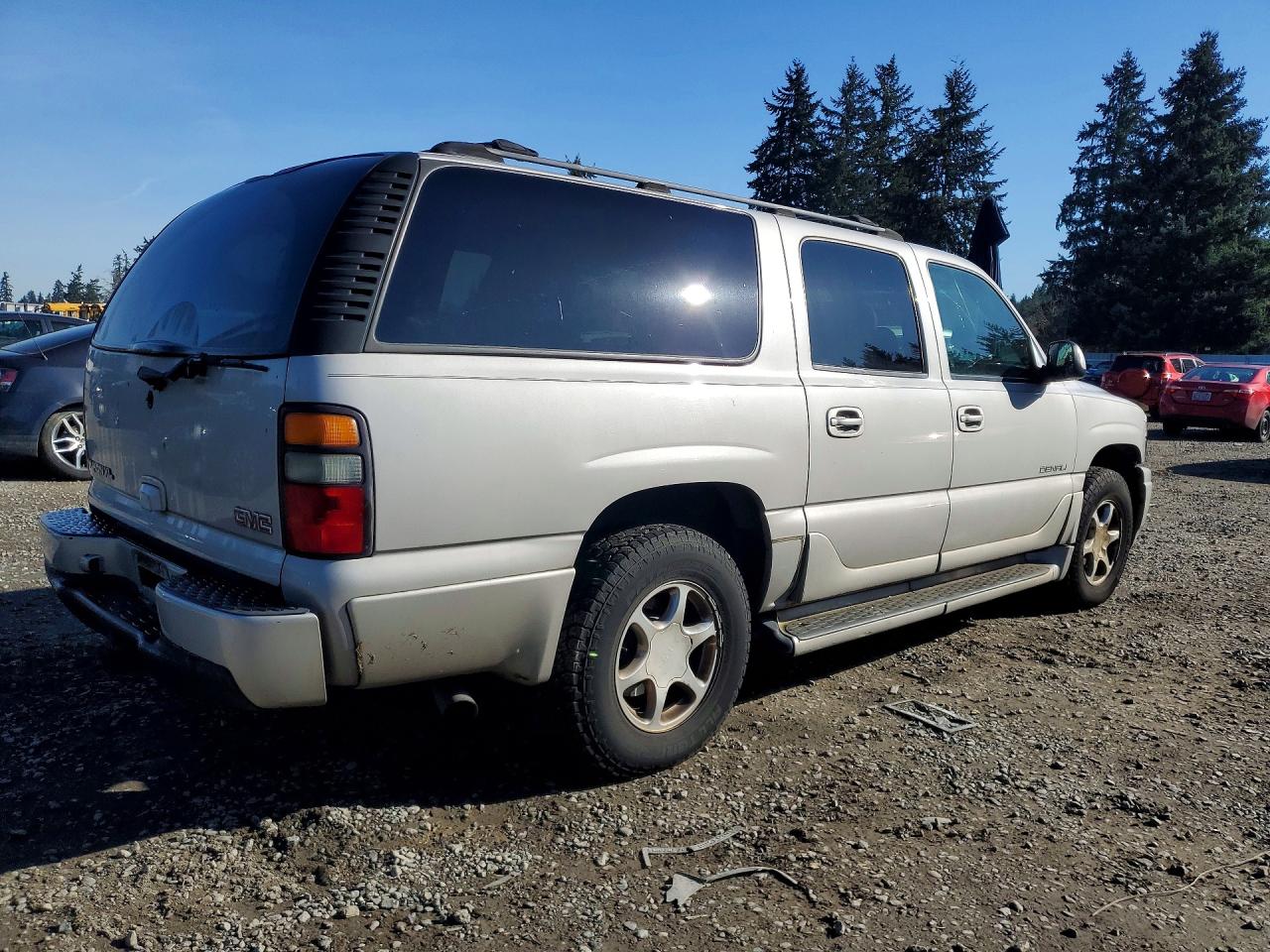 2005 Gmc Yukon Xl Denali Silver vin: 1GKFK66U45J216263