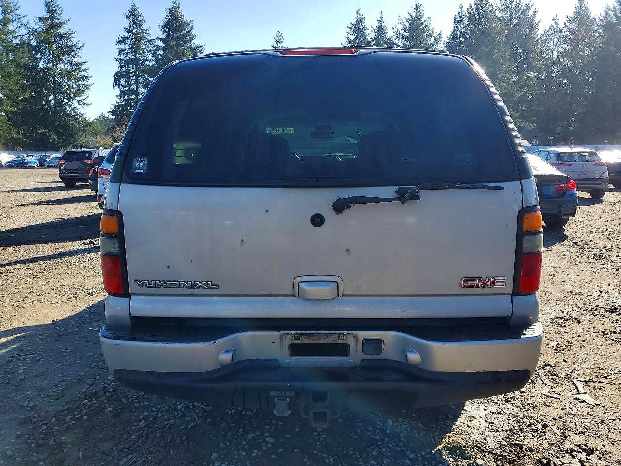 2005 Gmc Yukon Xl Denali Silver vin: 1GKFK66U45J216263