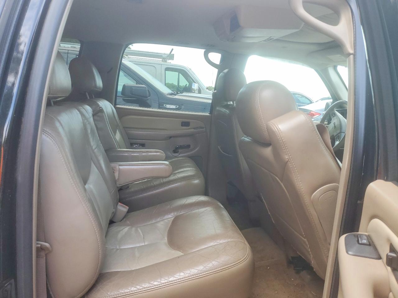 2005 Gmc Yukon Xl Denali Черный vin: 1GKFK66U55J101851