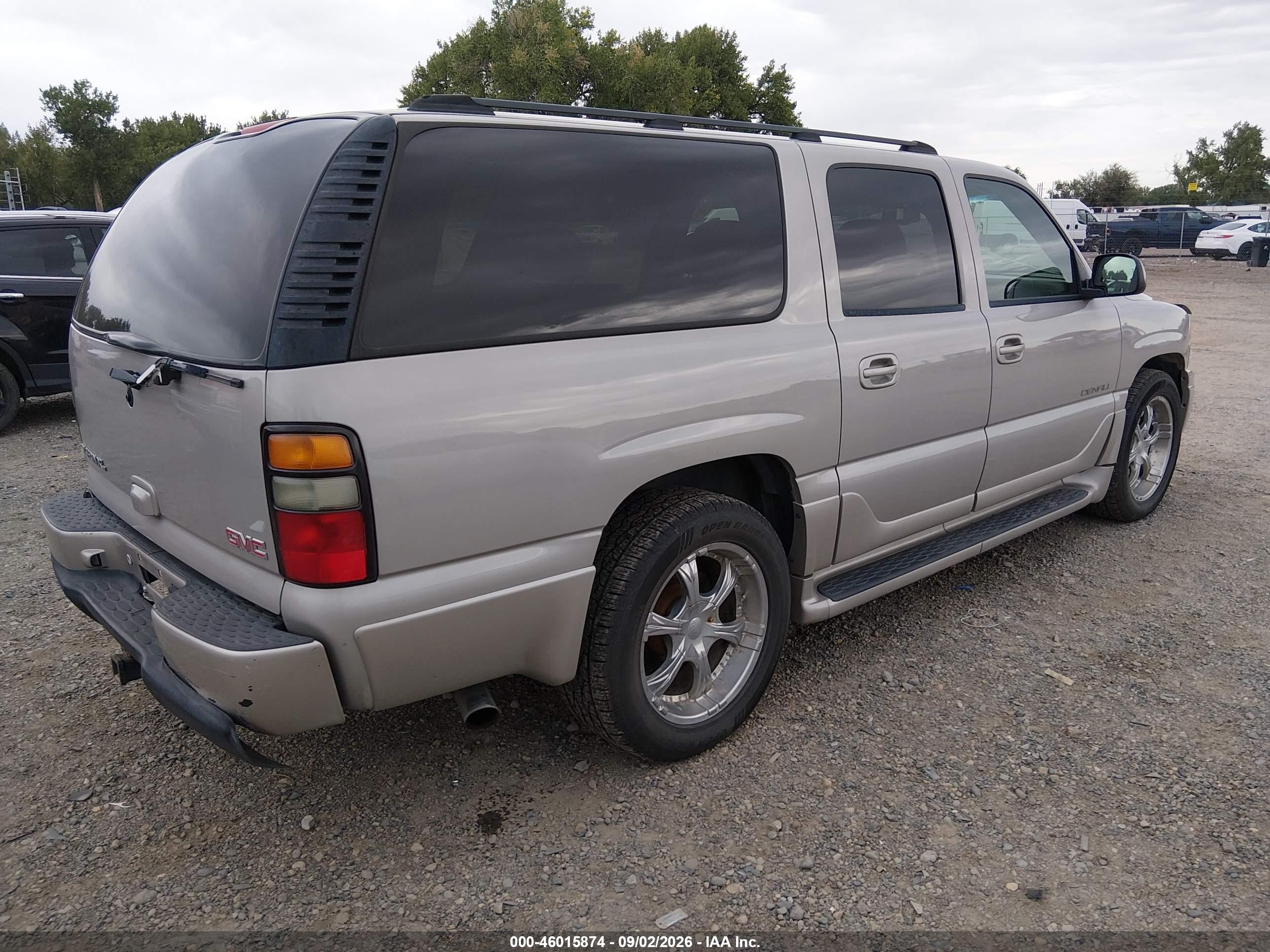 2005 Gmc Yukon Xl 1500 Denali Silver vin: 1GKFK66U55J202095