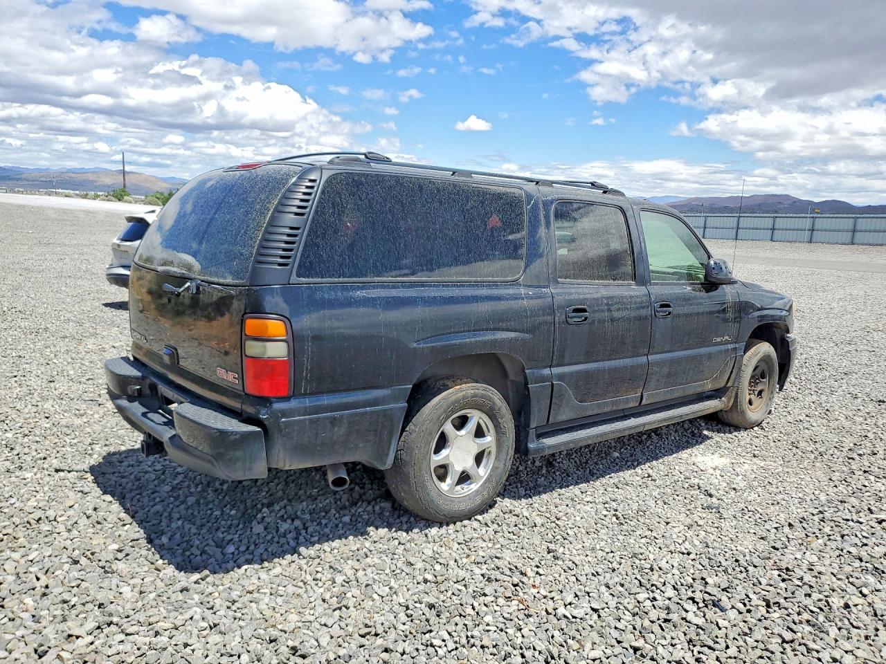 2005 Gmc Yukon Xl Denali Black vin: 1GKFK66U65J183489