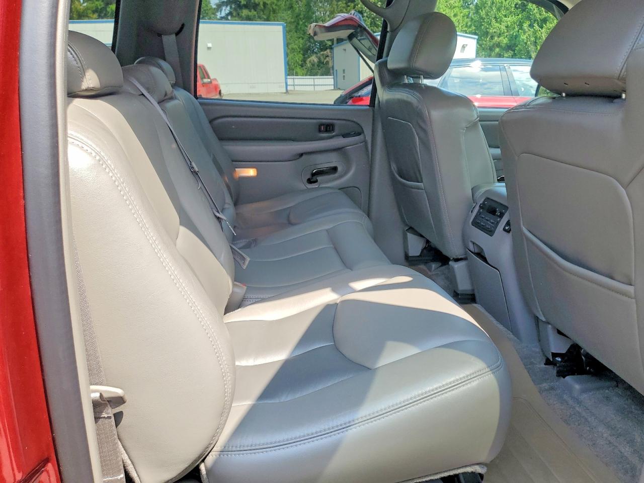 2003 Gmc Yukon Xl Denali Red vin: 1GKFK66U73J282819