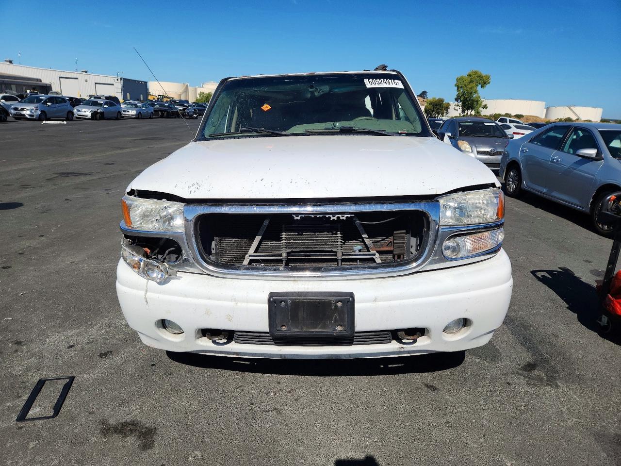 2003 Gmc Yukon Xl Denali White vin: 1GKFK66U83J271070