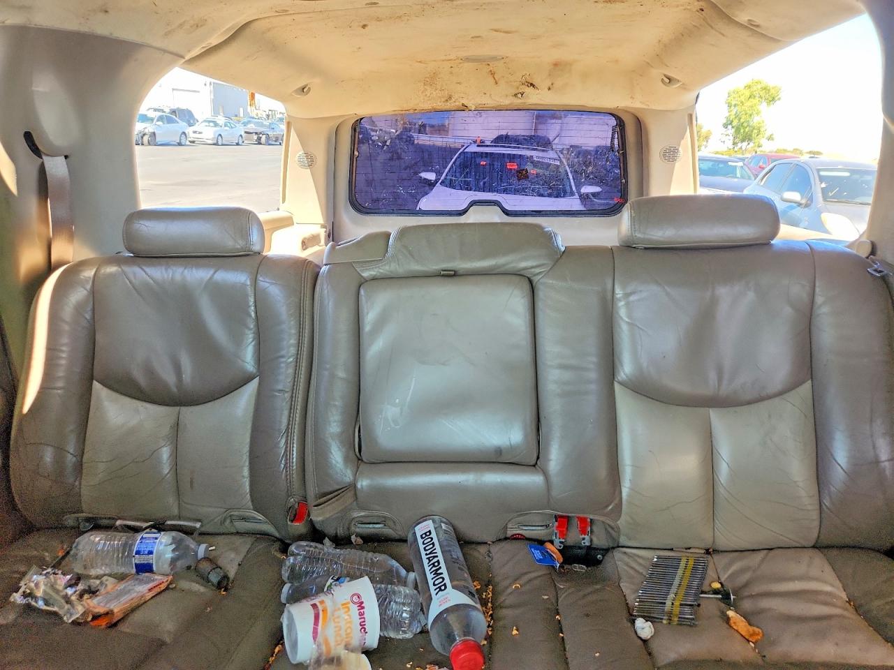 2003 Gmc Yukon Xl Denali White vin: 1GKFK66U83J271070
