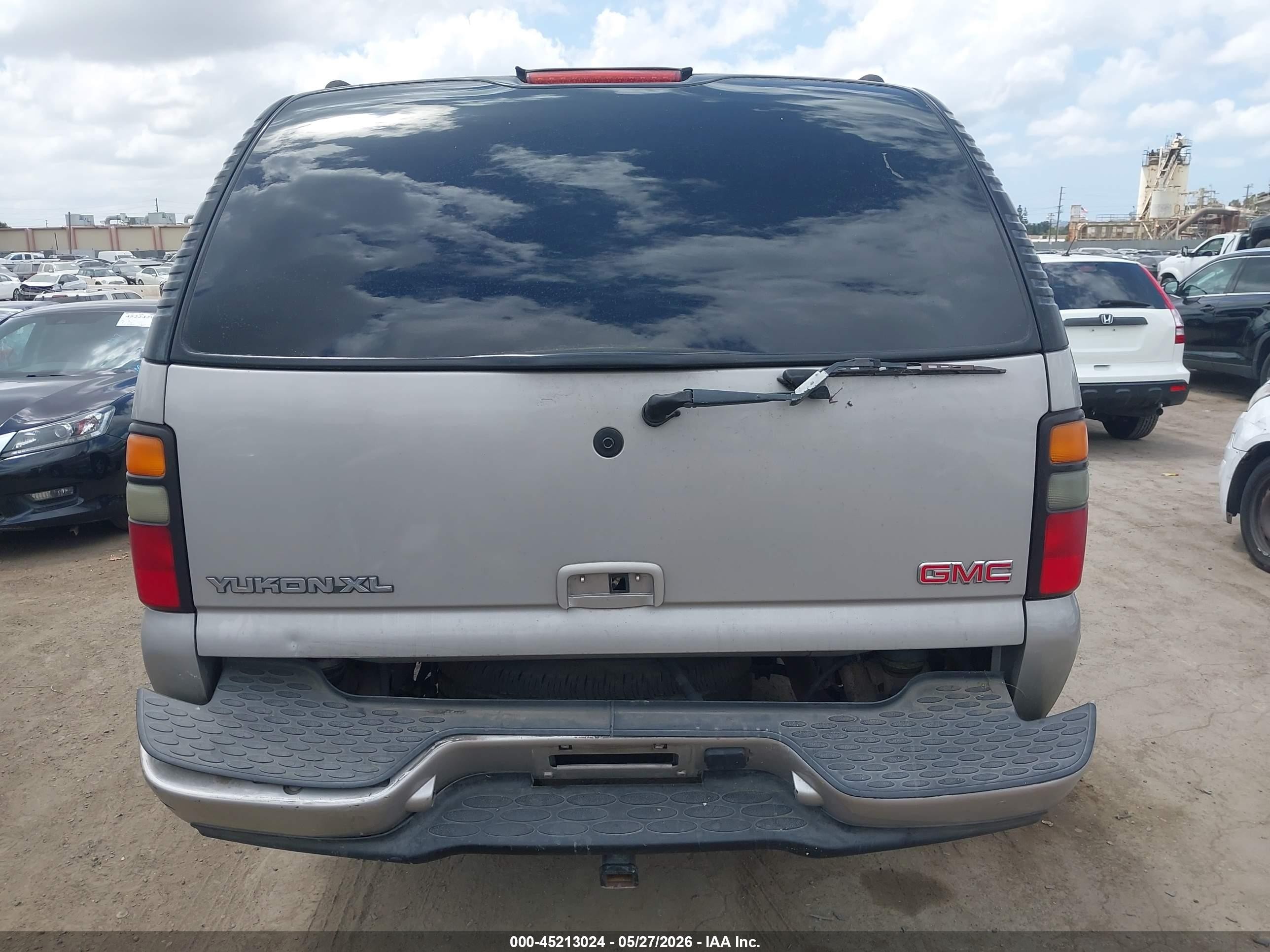 2005 Gmc Yukon Xl 1500 Denali Серый vin: 1GKFK66U85J136156