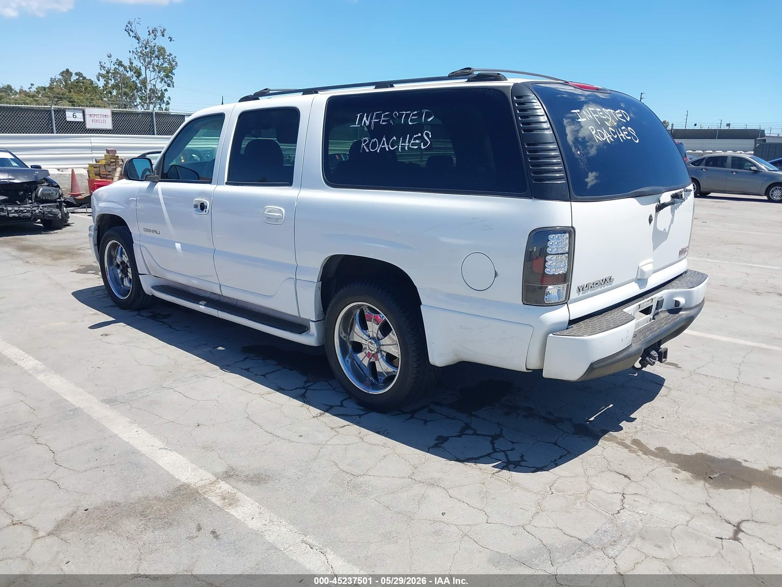 2004 Gmc Yukon Xl 1500 Denali White vin: 1GKFK66U94J298568