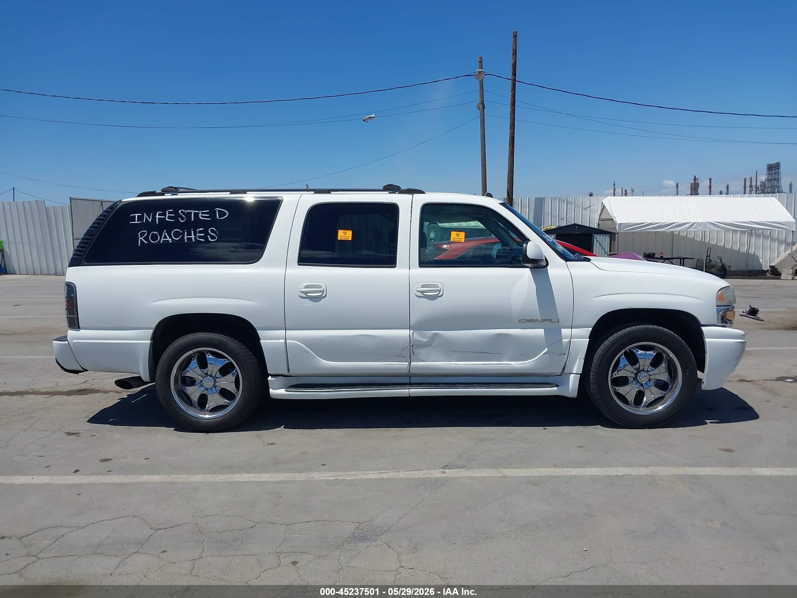2004 Gmc Yukon Xl 1500 Denali White vin: 1GKFK66U94J298568