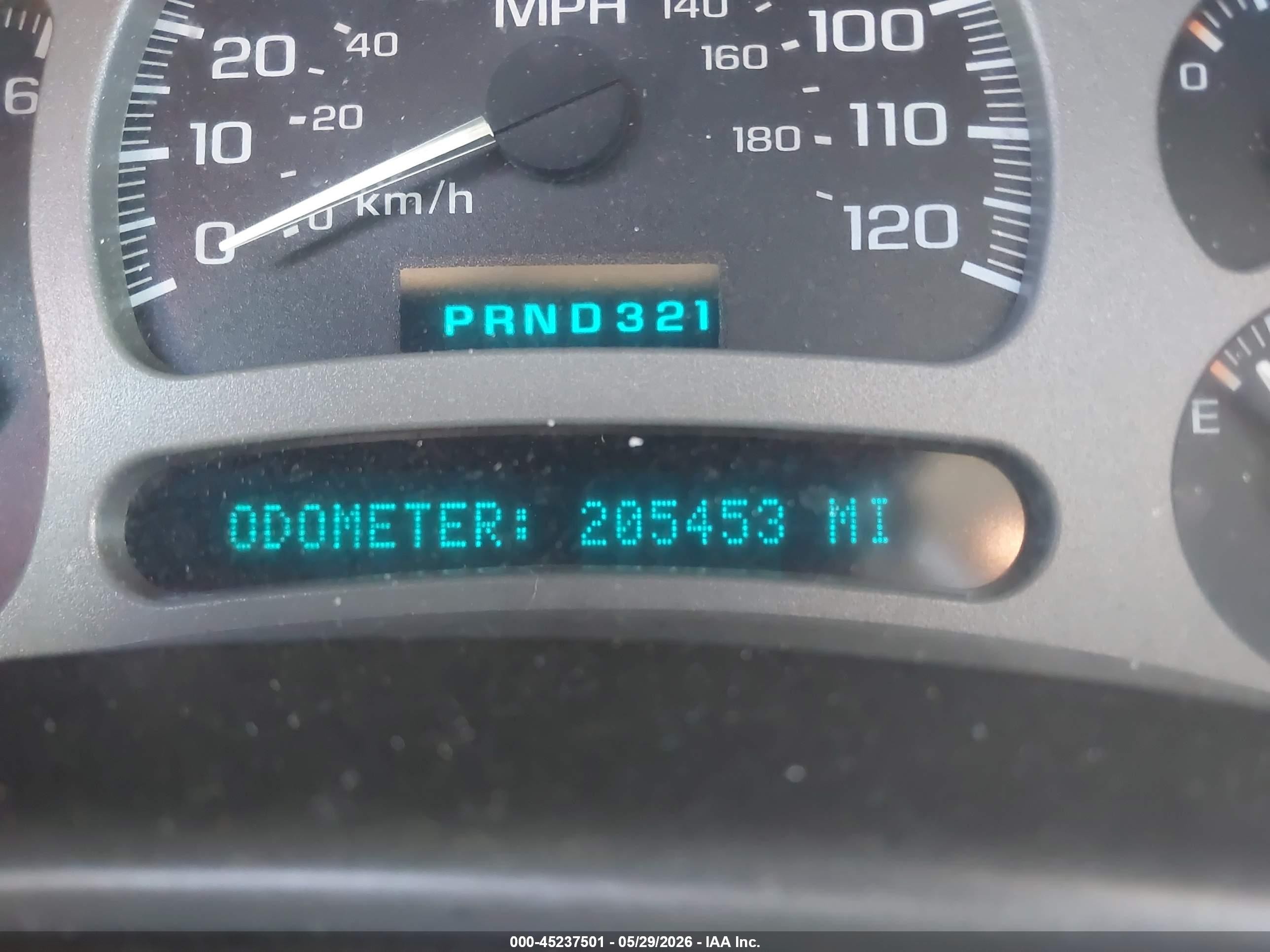 2004 Gmc Yukon Xl 1500 Denali White vin: 1GKFK66U94J298568