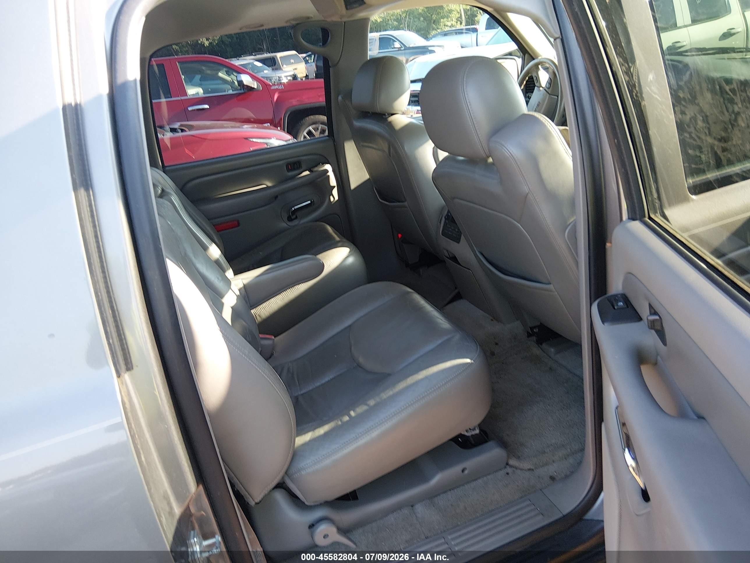 2006 Gmc Yukon Xl 1500 Denali Tan vin: 1GKFK66U96J161729