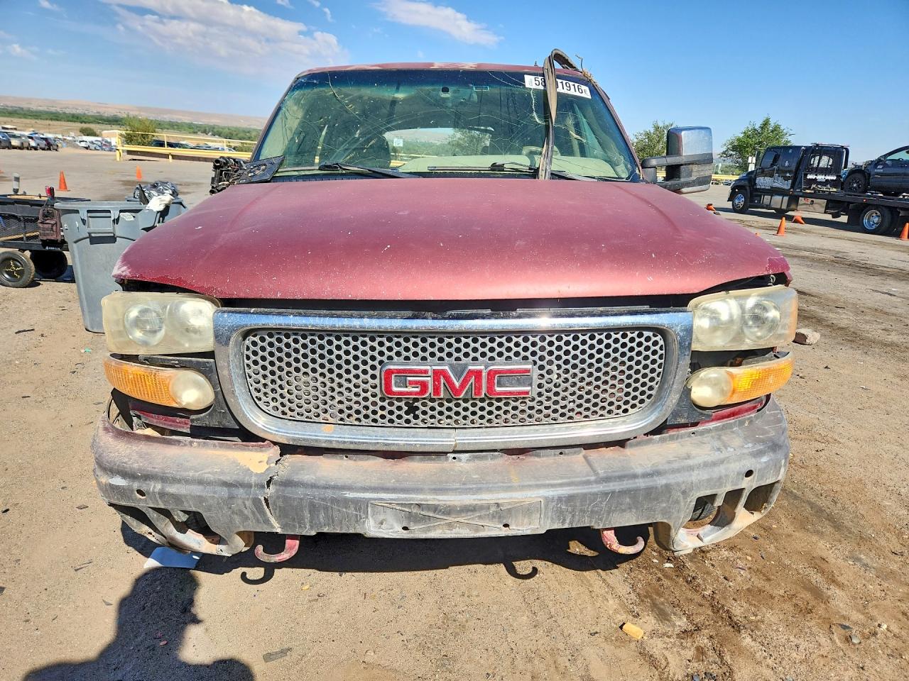 2002 Gmc Denali Xl K1500 Red vin: 1GKFK66UX2J149292
