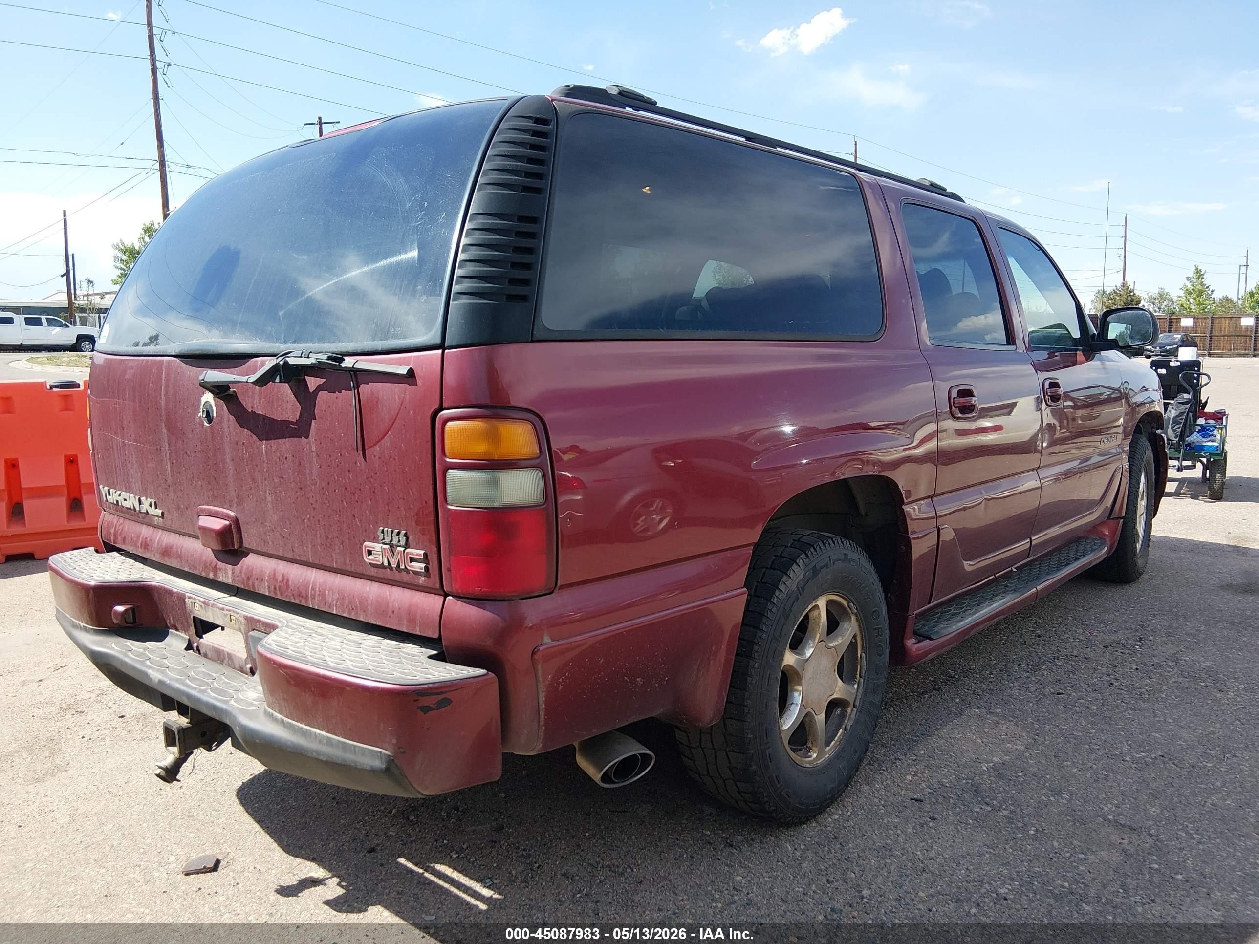 2002 Gmc Yukon Xl 1500 Denali Red vin: 1GKFK66UX2J273823