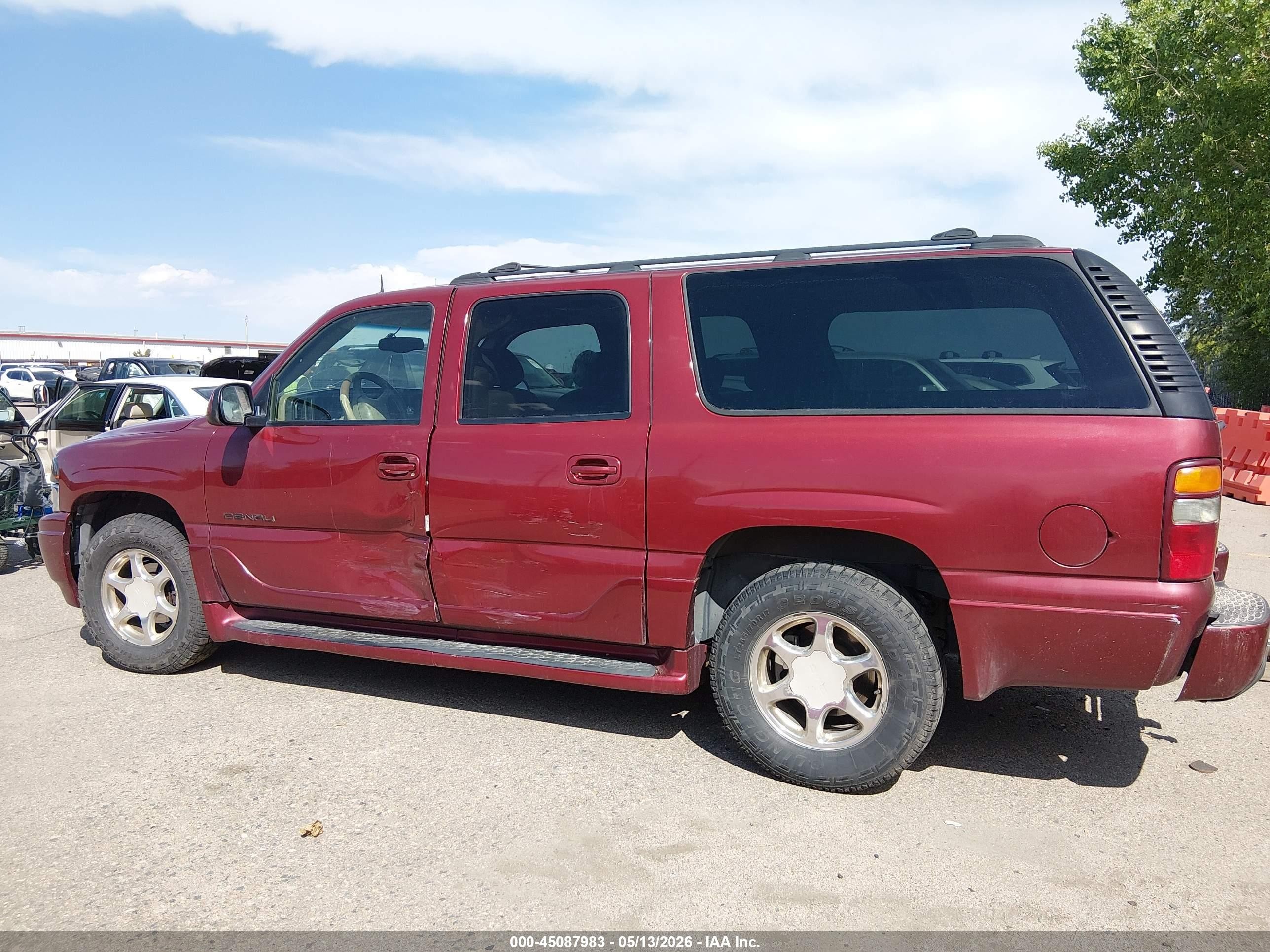 2002 Gmc Yukon Xl 1500 Denali Red vin: 1GKFK66UX2J273823