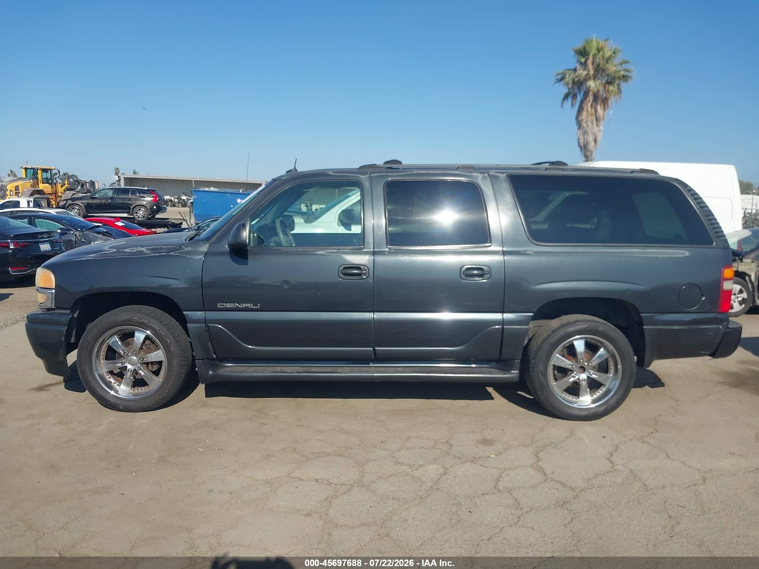 2003 Gmc Yukon Xl 1500 Denali Gray vin: 1GKFK66UX3J254027