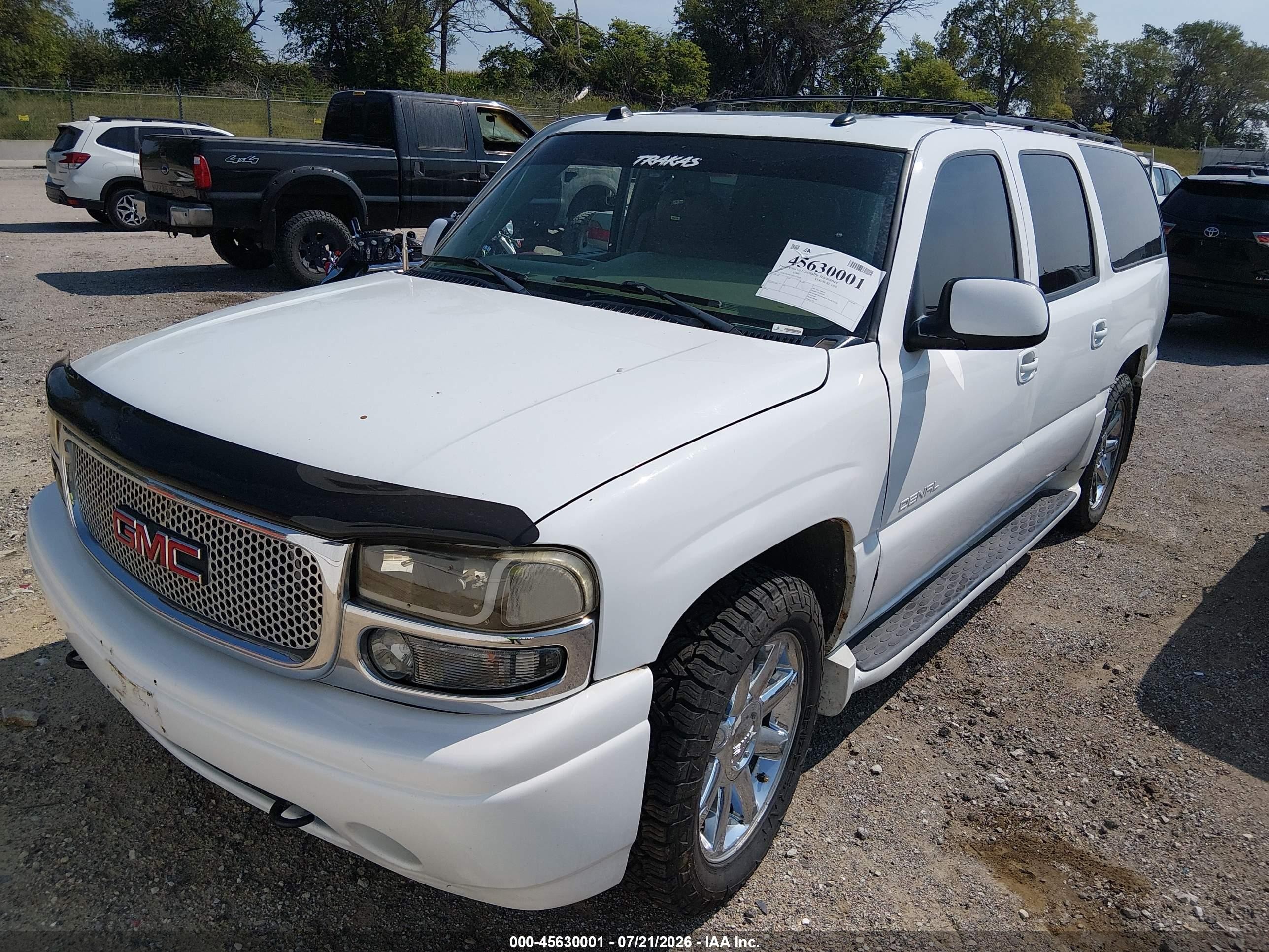 2004 Gmc Yukon Xl 1500 Denali White vin: 1GKFK66UX4J319928