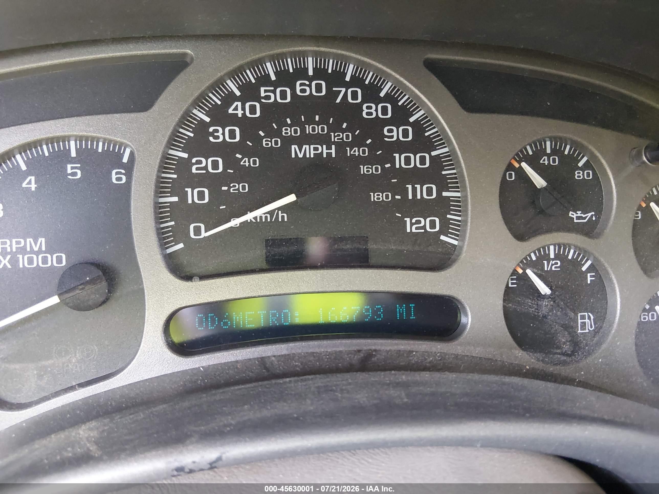 2004 Gmc Yukon Xl 1500 Denali White vin: 1GKFK66UX4J319928
