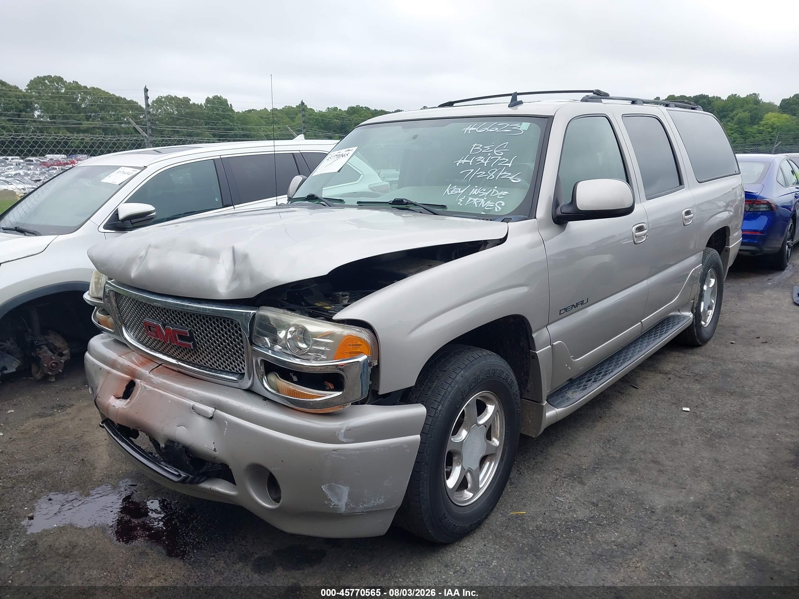 2006 Gmc Yukon Xl 1500 Denali Silver vin: 1GKFK66UX6J116623