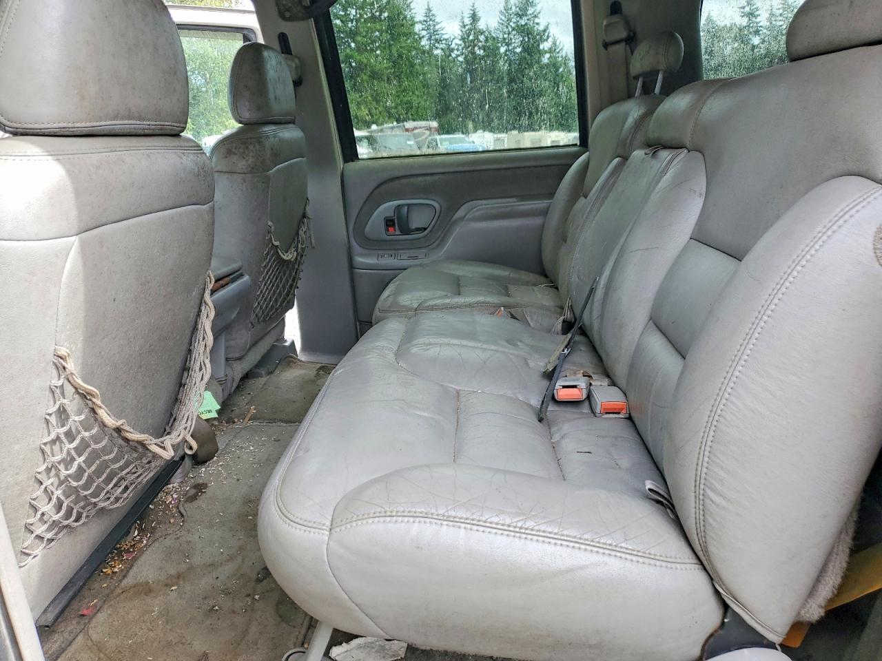 1999 Gmc Suburban K2500 Beige vin: 1GKGK26J2XJ771900
