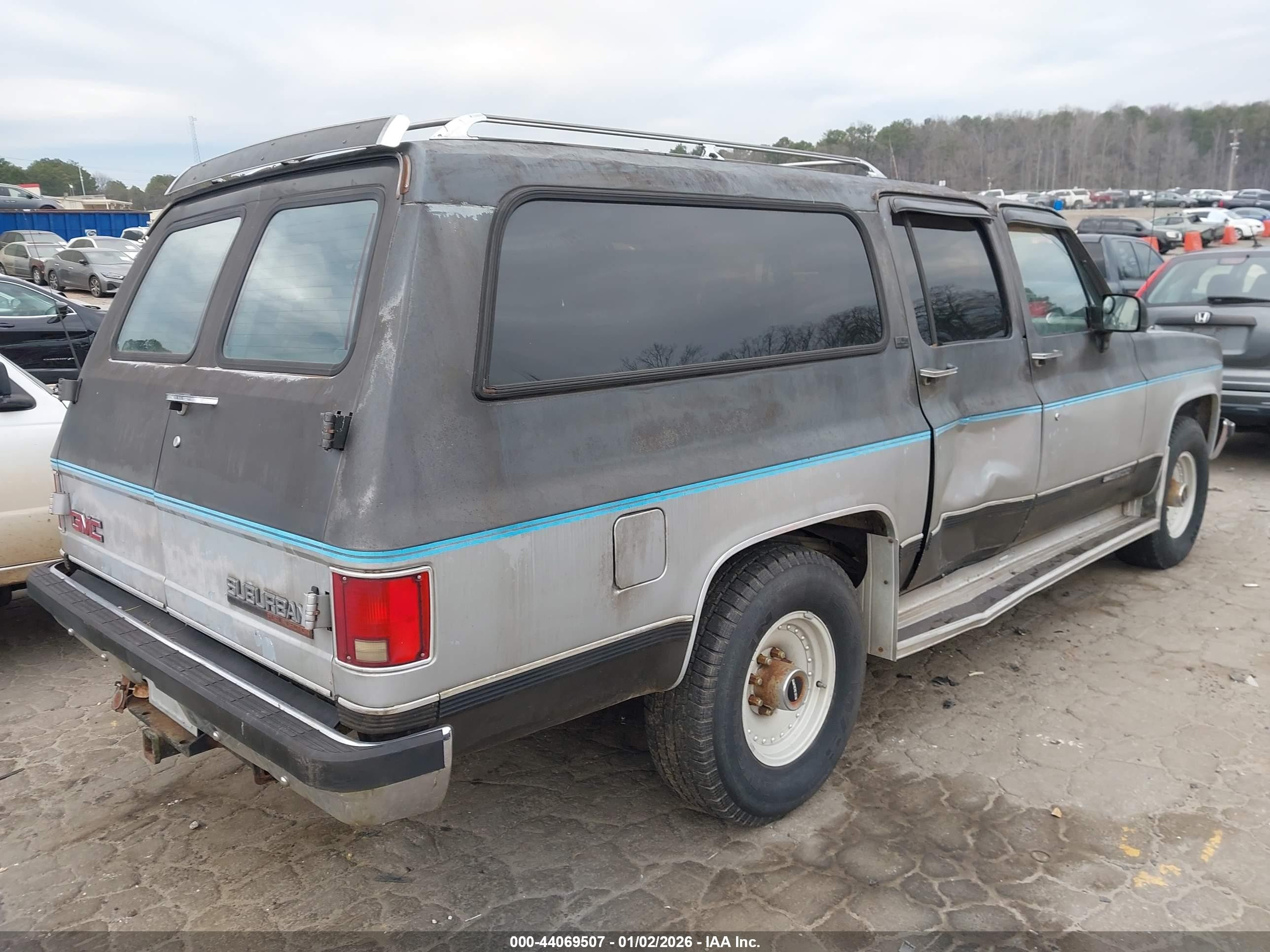 1991 Gmc Suburban R25 Conventional Gray vin: 1GKGR26NXMF522726
