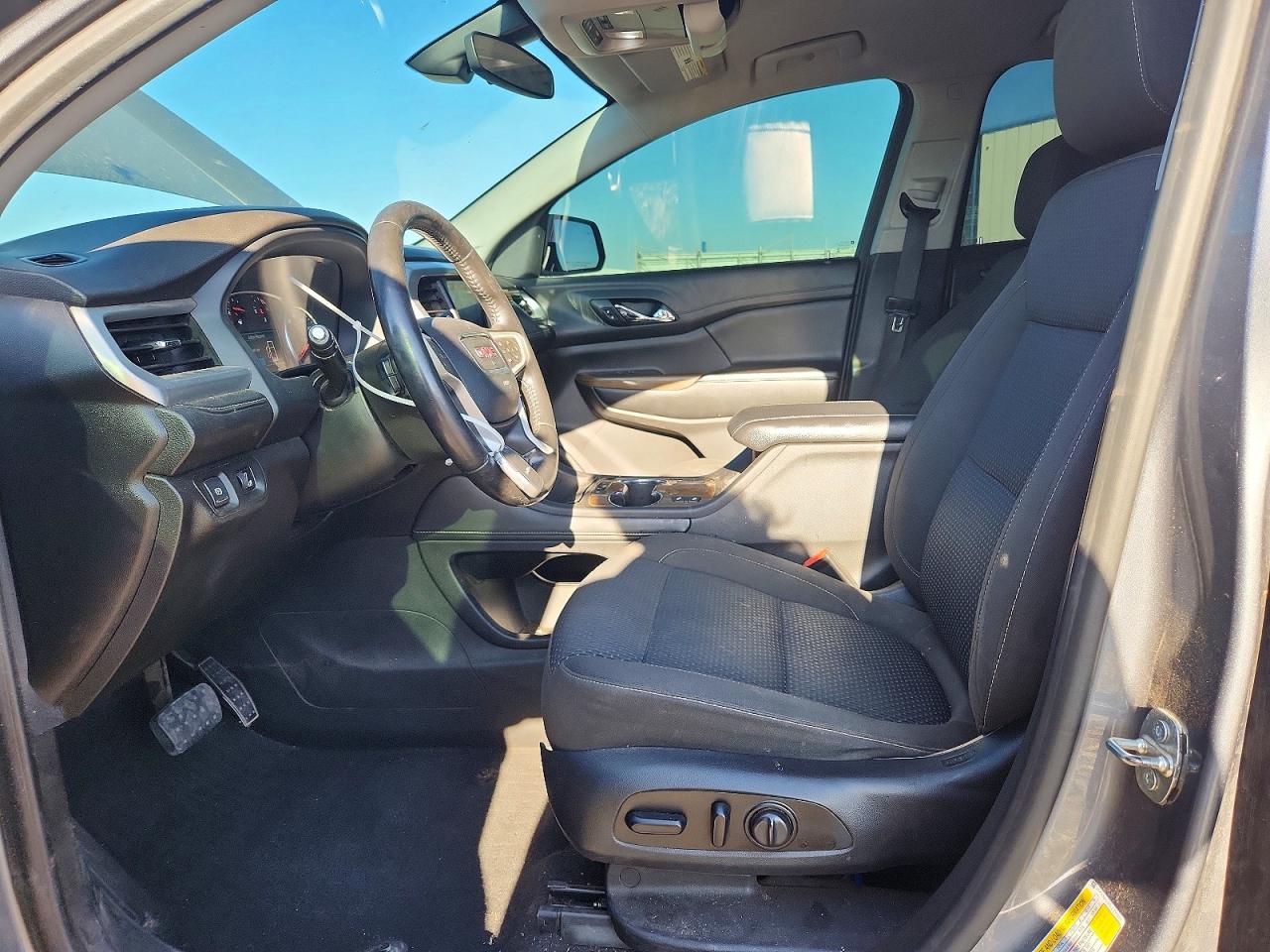 2020 Gmc Acadia Sle Silver vin: 1GKKNKLS4LZ156839