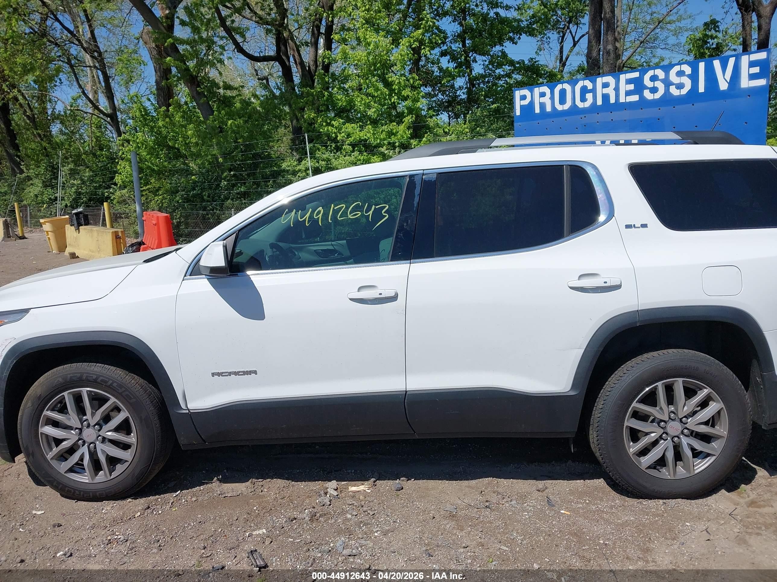2017 Gmc Acadia Sle-2 White vin: 1GKKNLLA0HZ224977