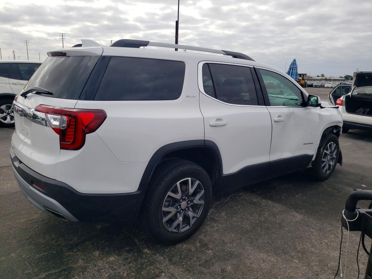 2023 Gmc Acadia Slt Белый vin: 1GKKNML43PZ229945