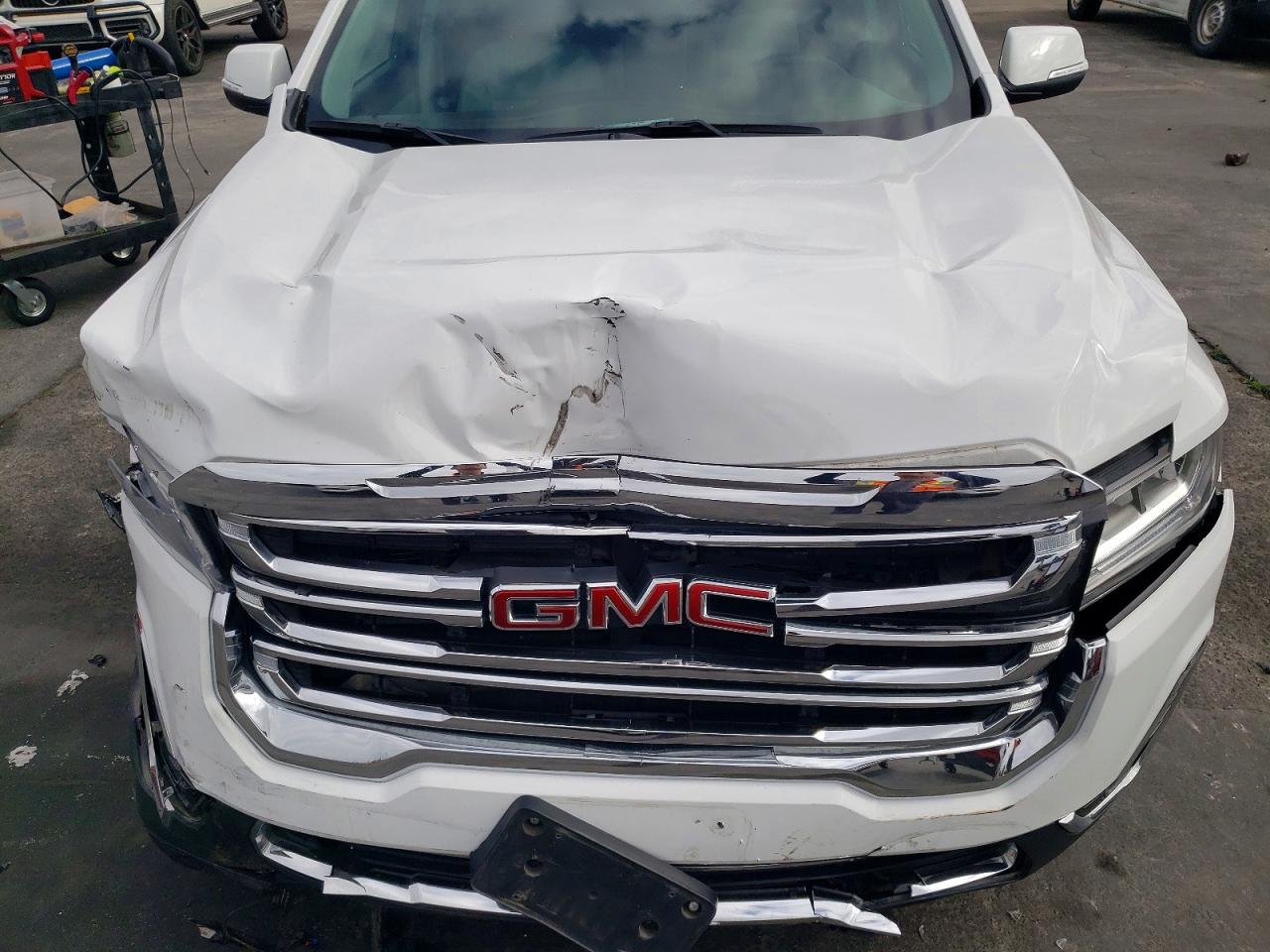 2023 Gmc Acadia Slt Белый vin: 1GKKNML43PZ229945