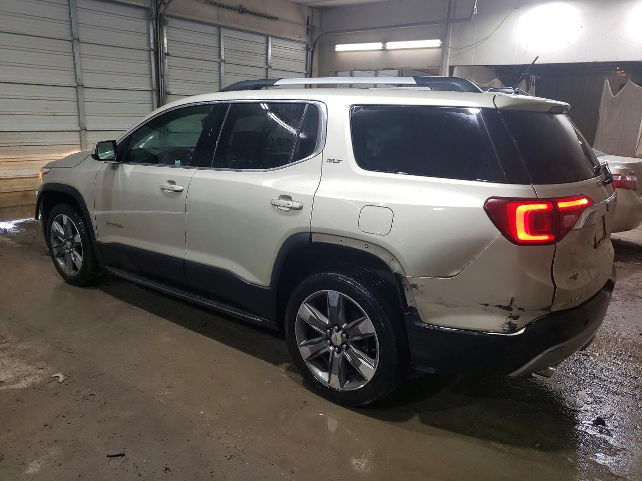 2017 Gmc Acadia Slt-2 Cream vin: 1GKKNNLS2HZ139949