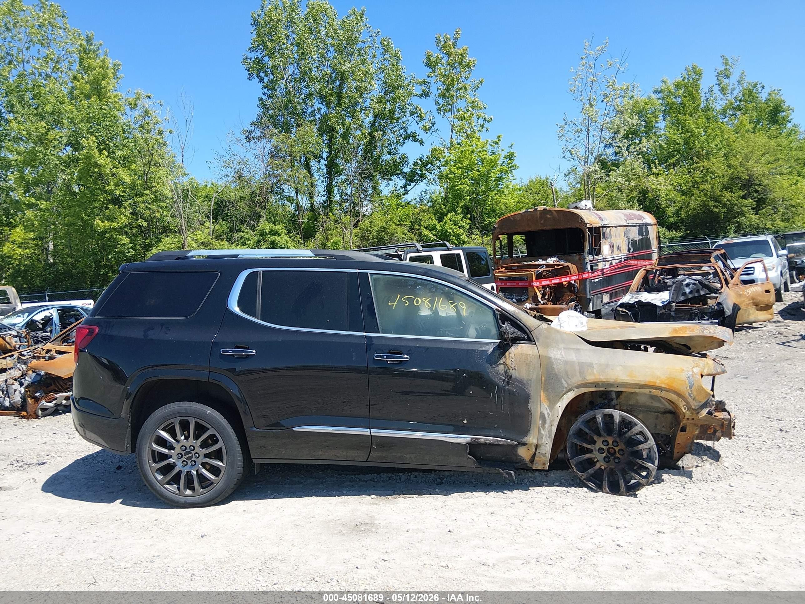 2022 Gmc Acadia Fwd Denali Black vin: 1GKKNPL41NZ161983