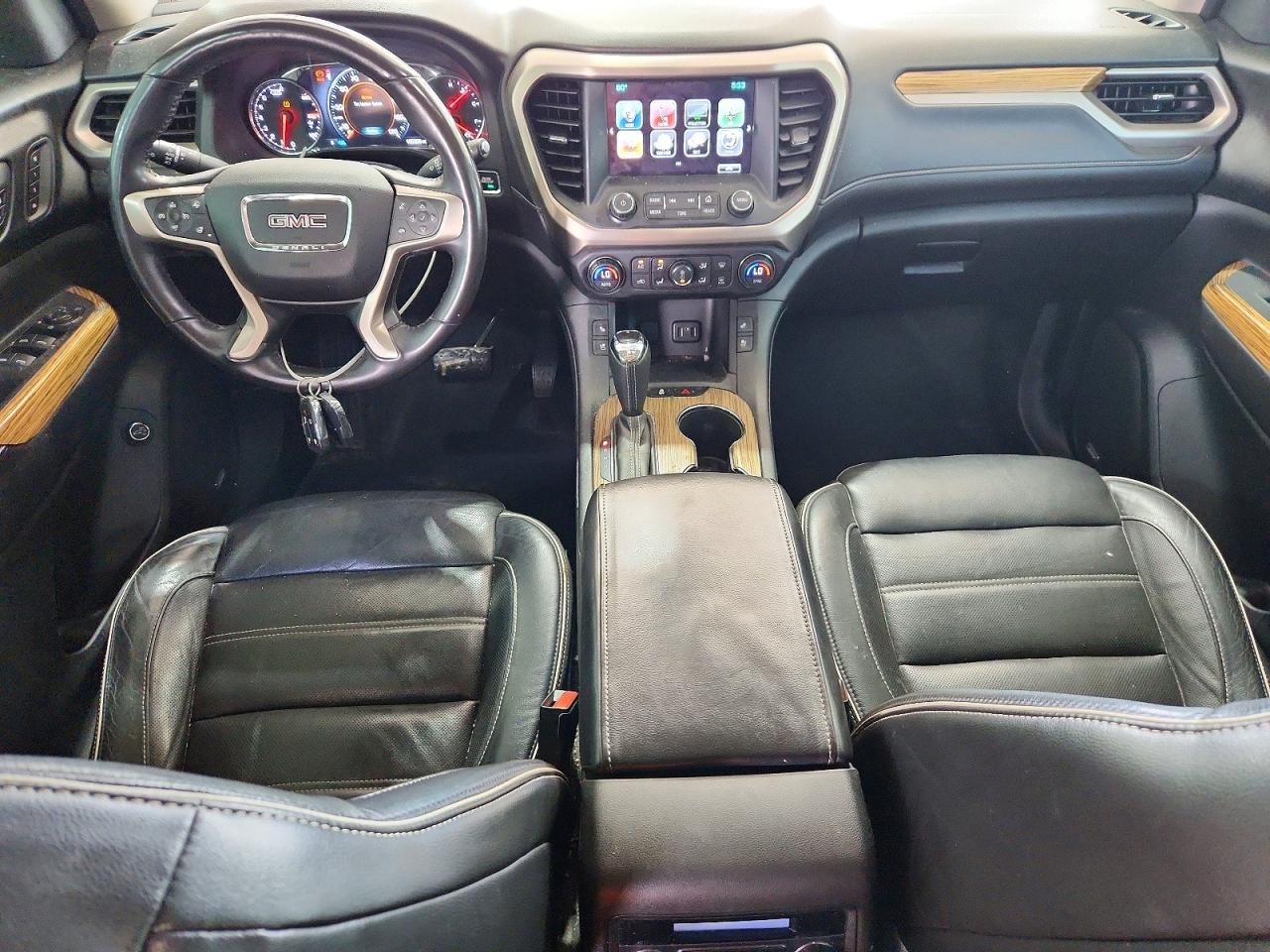 2017 Gmc Acadia Denali Burgundy vin: 1GKKNPLS2HZ147769