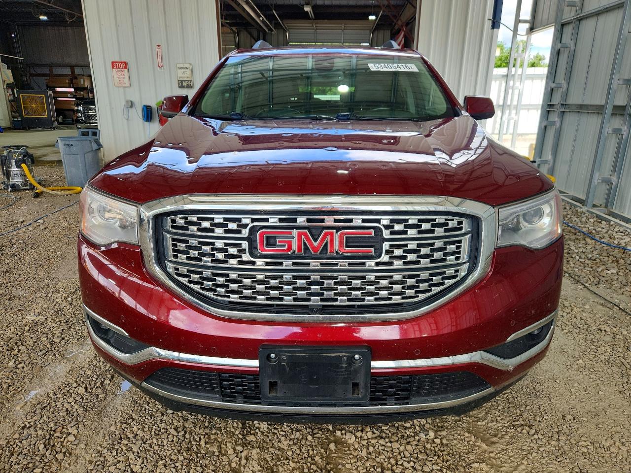 2017 Gmc Acadia Denali Burgundy vin: 1GKKNPLS2HZ147769
