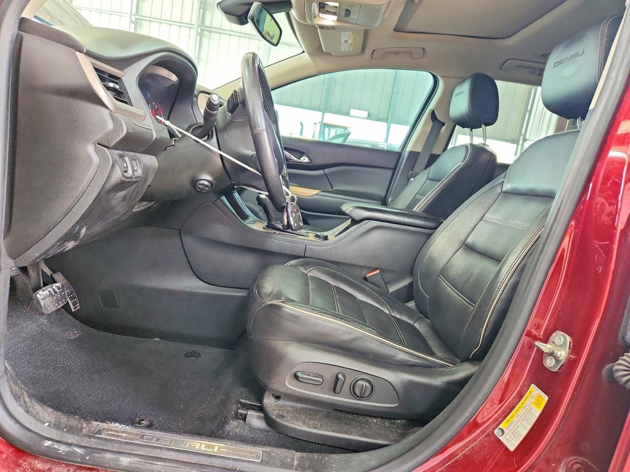 2017 Gmc Acadia Denali Burgundy vin: 1GKKNPLS2HZ147769