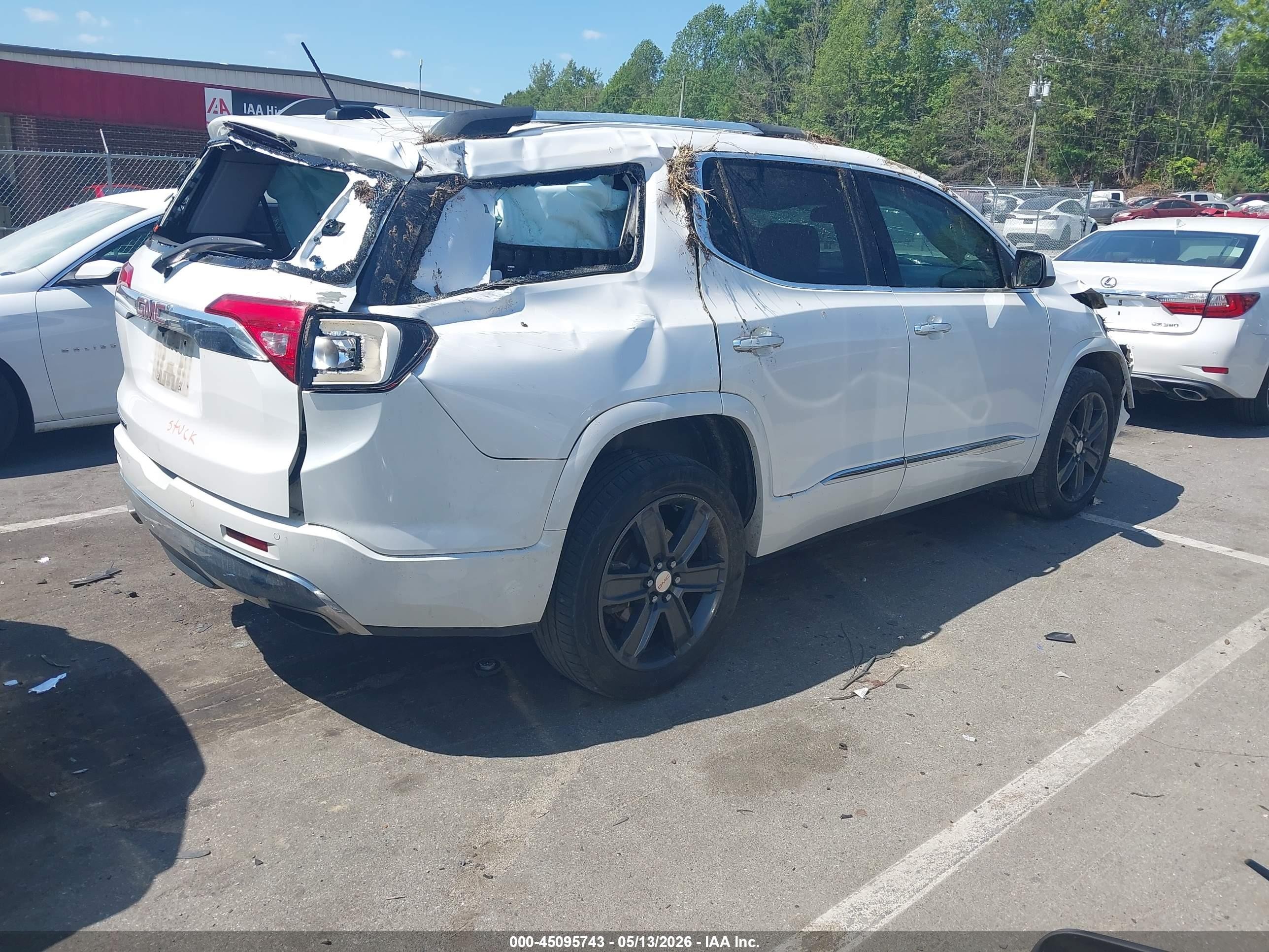 2017 Gmc Acadia Denali White vin: 1GKKNPLS2HZ264204