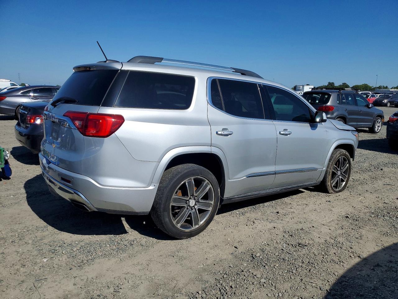 2017 Gmc Acadia Denali Silver vin: 1GKKNPLS2HZ267992