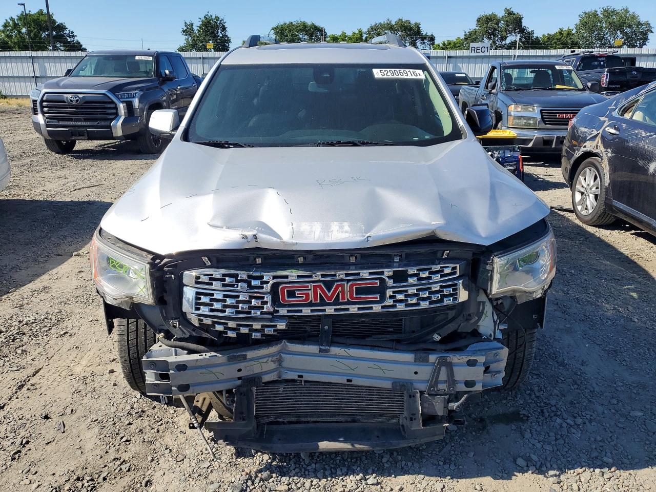 2017 Gmc Acadia Denali Silver vin: 1GKKNPLS2HZ267992