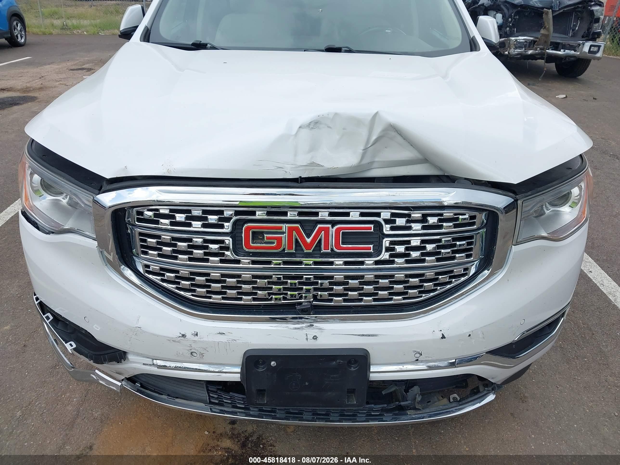 2018 Gmc Acadia Denali White vin: 1GKKNPLS3JZ161606
