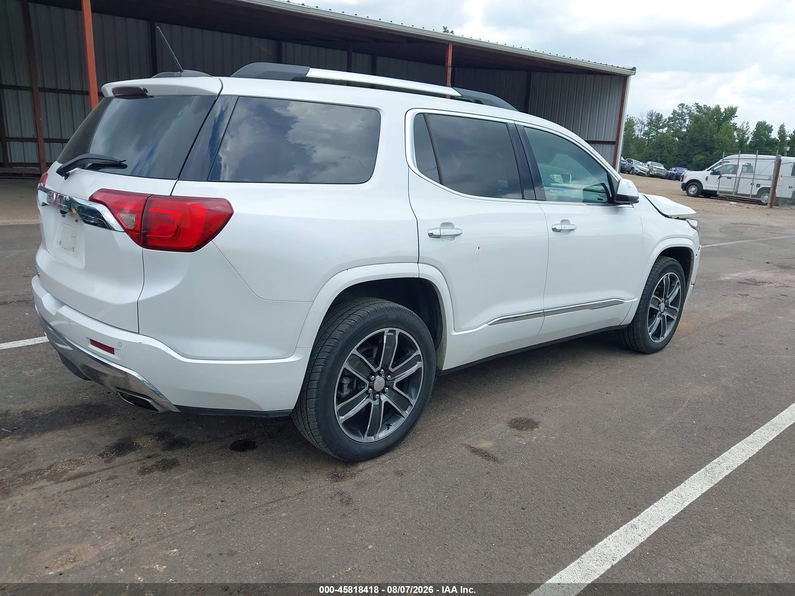2018 Gmc Acadia Denali White vin: 1GKKNPLS3JZ161606