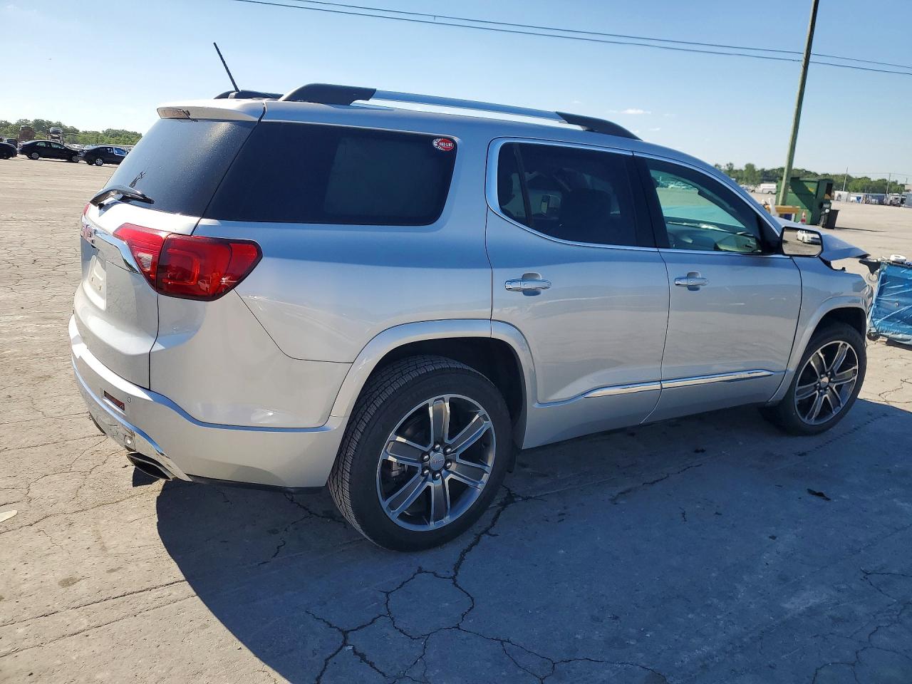 2017 Gmc Acadia Denali Silver vin: 1GKKNPLS6HZ198045