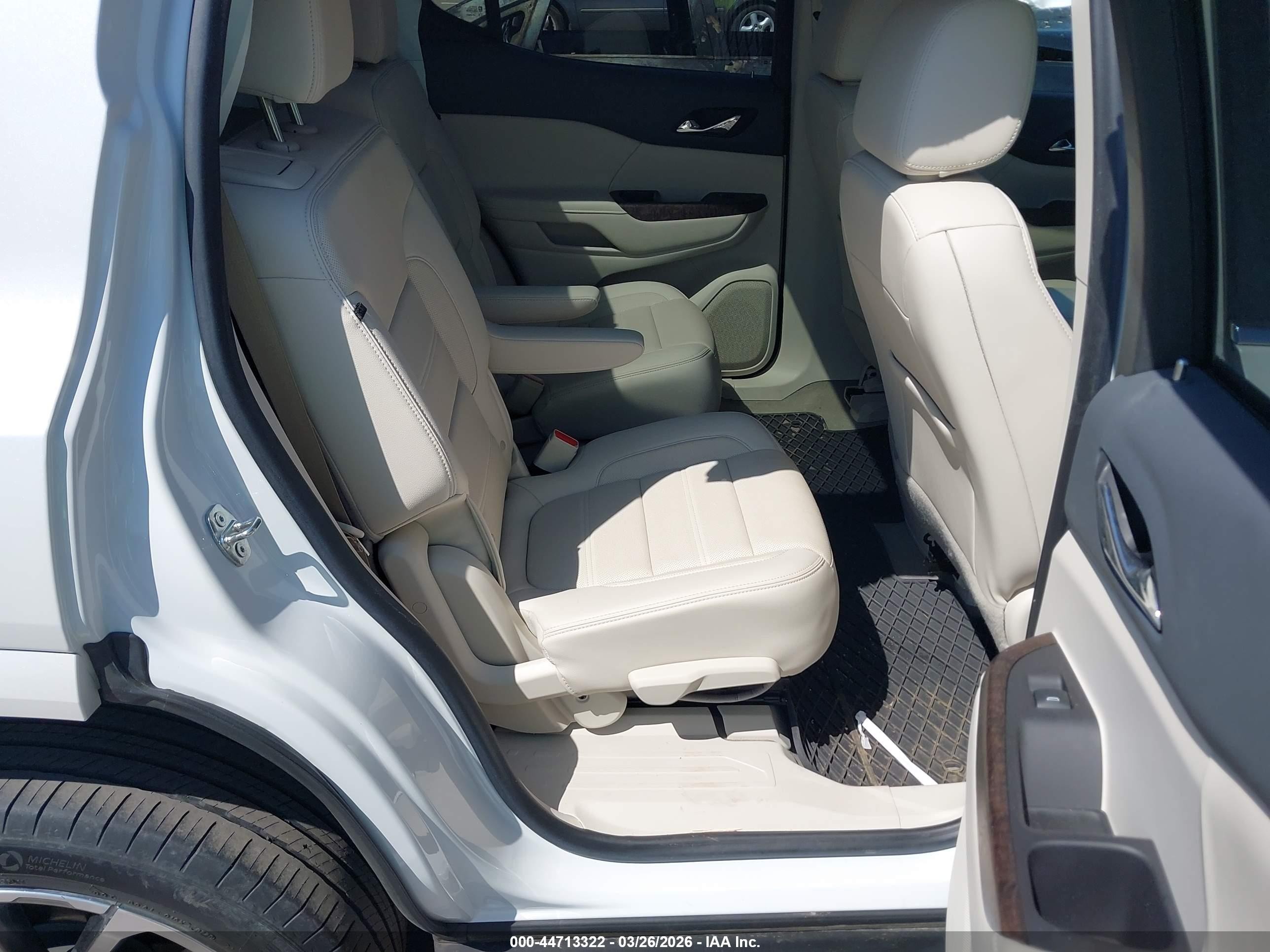 2020 Gmc Acadia Fwd Denali White vin: 1GKKNPLS7LZ201821