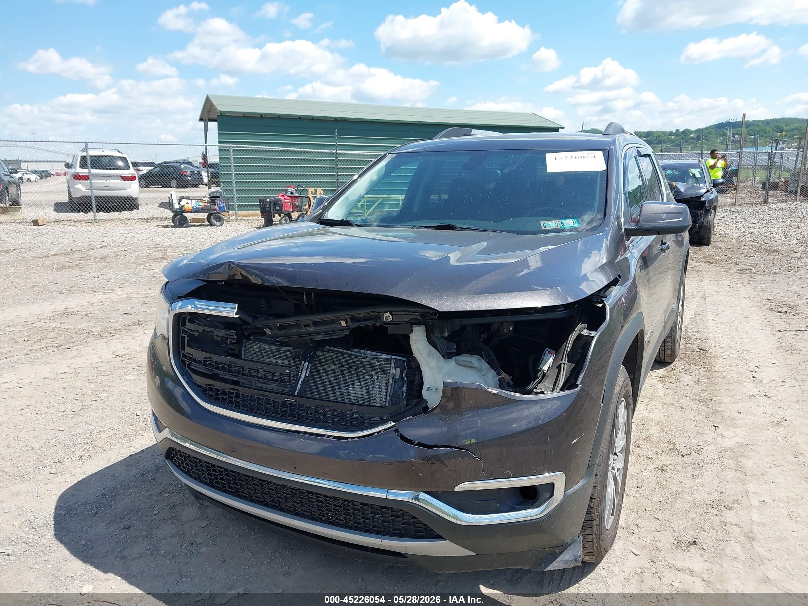 2018 Gmc Acadia Sle-2 Gray vin: 1GKKNSLS6JZ121474
