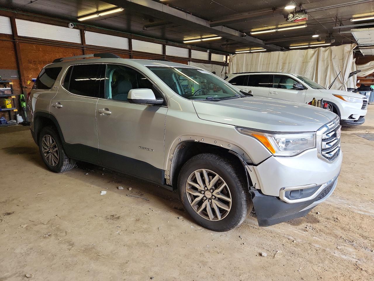 2017 Gmc Acadia Sle Silver vin: 1GKKNSLS7HZ311410