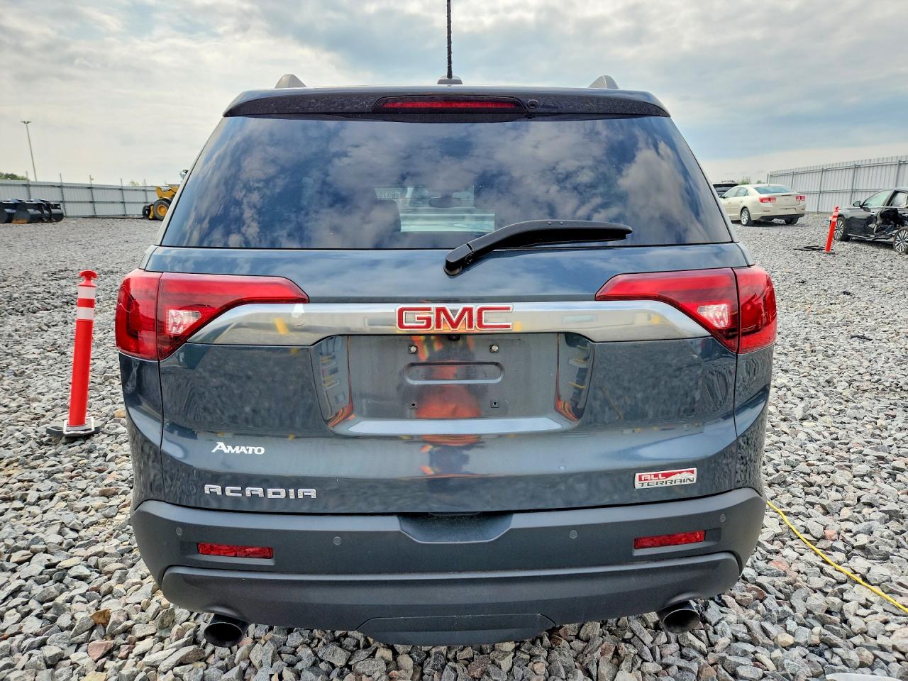 2019 Gmc Acadia All Terrain Gray vin: 1GKKNVLS7KZ205452