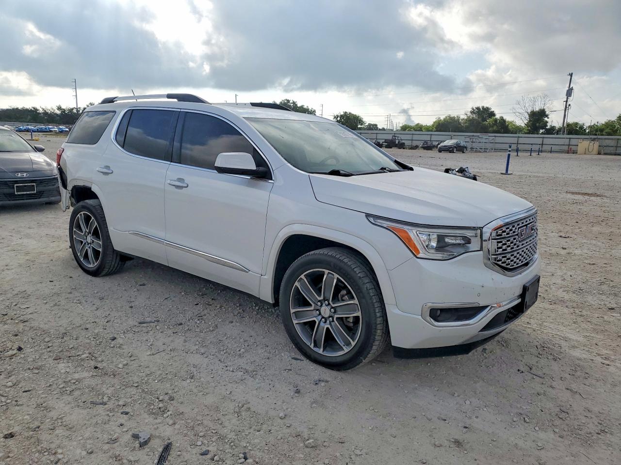 2019 Gmc Acadia Denali White vin: 1GKKNXLS0KZ161306