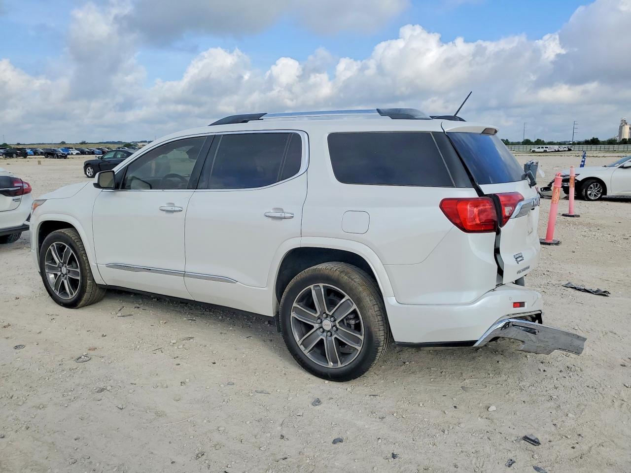 2019 Gmc Acadia Denali White vin: 1GKKNXLS0KZ161306