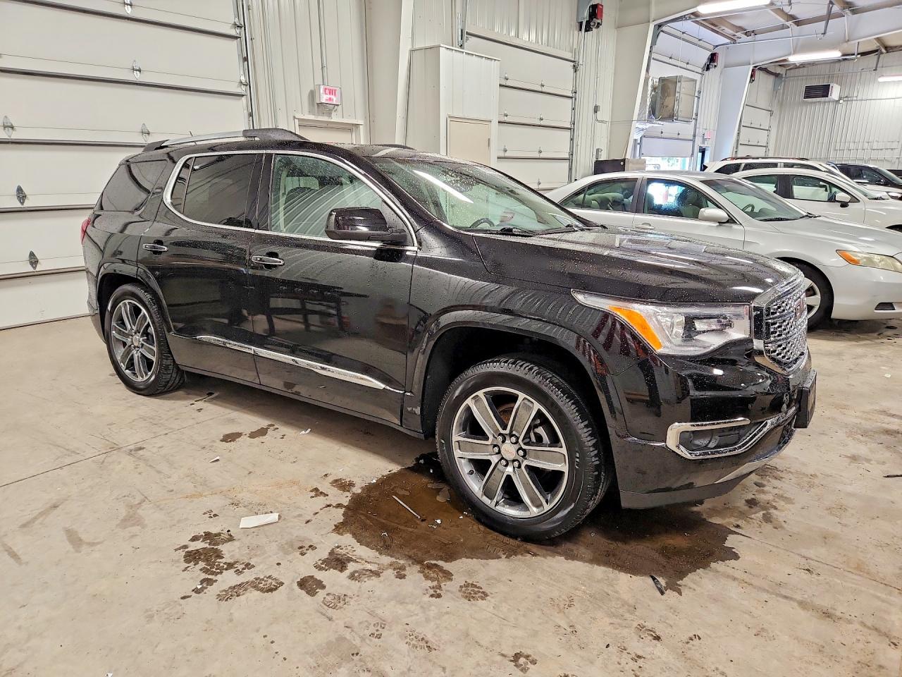 2019 Gmc Acadia Denali Black vin: 1GKKNXLS0KZ211198